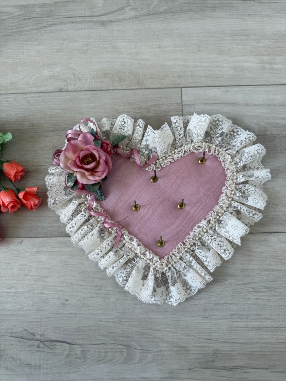 Vintage Victorian Cottagecore lace rose and pearl heart jewelry/ key  holder